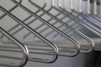 Bent u aansprakelijk voor diefstal van gasteneigendommen uit uw garderobe?